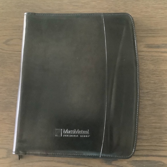 LEED'S MassMutual Branded Black Notebook Folder Portfolio - Picture 3 of 13